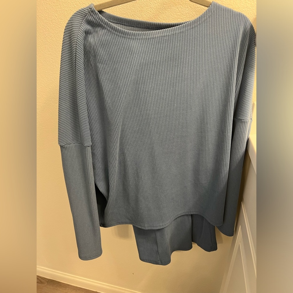 Ribbed Pants and sweatshirt set